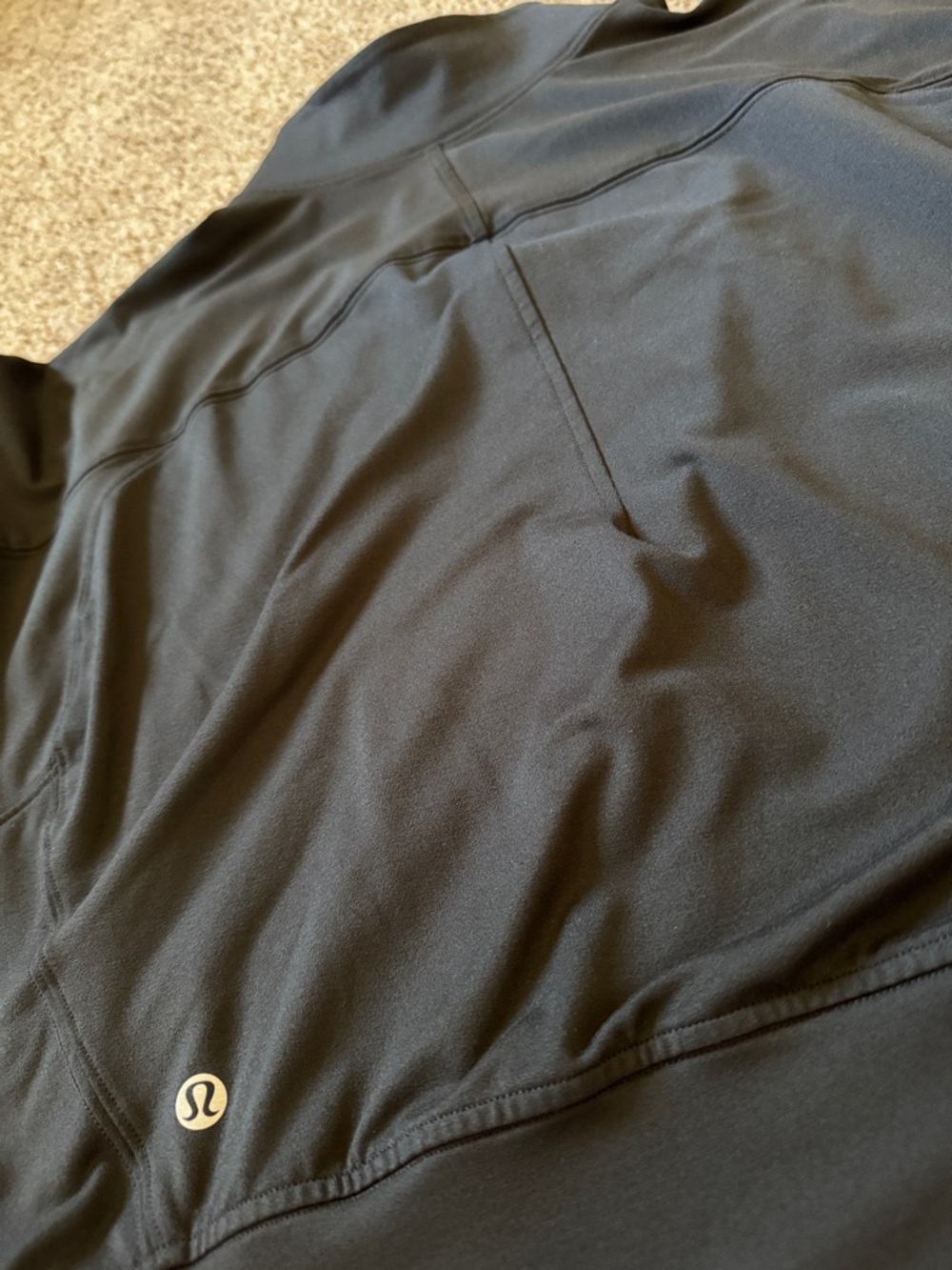 LULULEMON IT'S RULU 1/2 zip - Picture 4 of 5